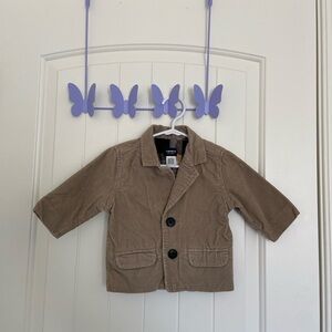 EUC Carter’s boy’s light tan‎ soft corduroy button up collar jacket 6 months
